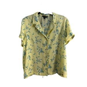 Banana Republic Short Sleeve Button Front Blouse